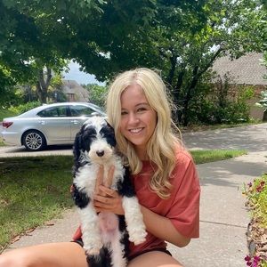 Meet your Posher, Emery